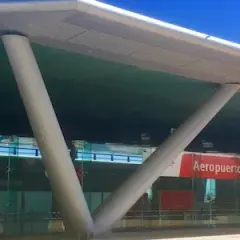 Jak dojechać z lotniska Malaga do centrum? Szybkie i tanie opcje