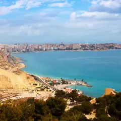 Czy w Alicante jest bezpiecznie? Najważniejsze fakty dla turystów 2025