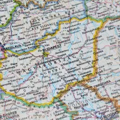 Jakiej waluty używać na Węgrzech, by uniknąć niepotrzebnych kosztów i problemów?