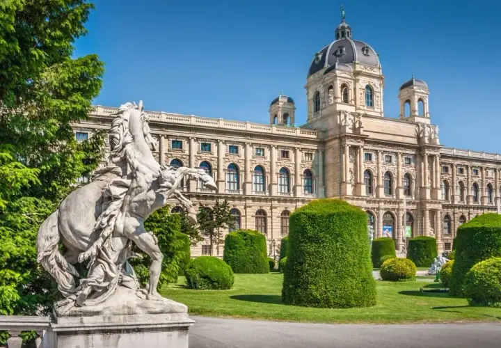Czy w Austrii jest bezpiecznie? Fakty, które musisz znać przed podróżą