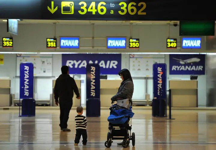 Ile kosztuje wydrukowanie biletu na lotnisku Ryanair? Uniknij wysokich opłat!