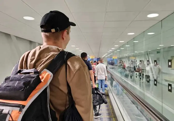 Jak sprawnie poruszać się po lotnisku Stansted i unikać problemów