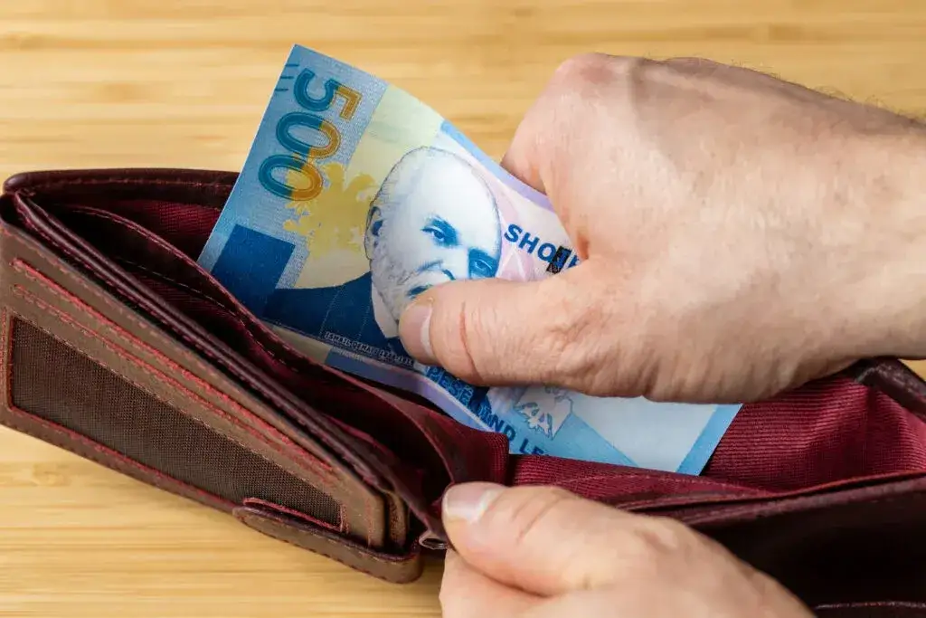 Zdjęcie Madera jaka waluta obowiązuje? Praktyczne porady dla turystów