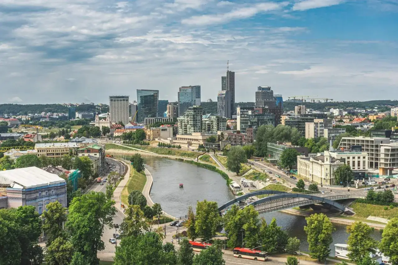 Zdjęcie Czy w Wilnie jest bezpiecznie? Poznaj prawdziwe oblicze bezpieczeństwa w mieście